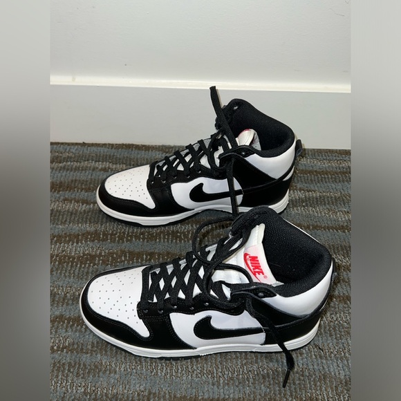 Nike Dunk High Panda Black And White Women 2021 DD1869-103 US 6-Preowned w/ Box - Picture 5 of 15